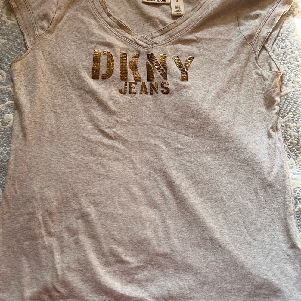 DKNY Jeans Gold and Gray V-Neck Tee Y2K